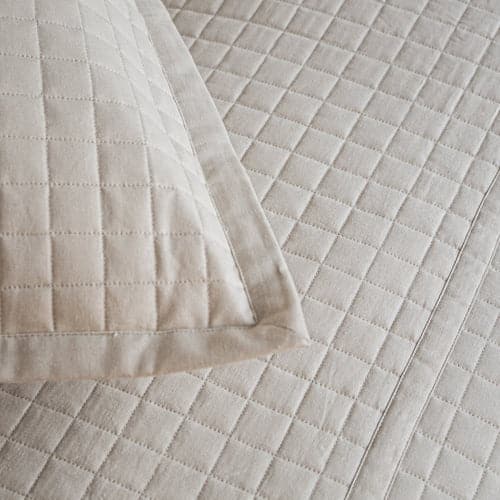 Linen Cotton Ready-To-Bed Coverlet-Ann Gish-ANNGISH-COQLQ-CRE-BeddingCream-3-France and Son