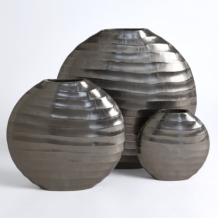 Chased Oval Vase Collection-Global Views-GVSA-7.91434-Decorative ObjectsBlack Nickel-Large-4-France and Son