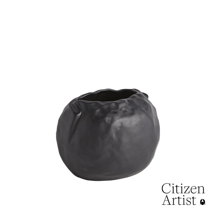 Petale Collection-Global Views-GVSA-FDS3.30007-DecorVase Small-Matte Black-8-France and Son