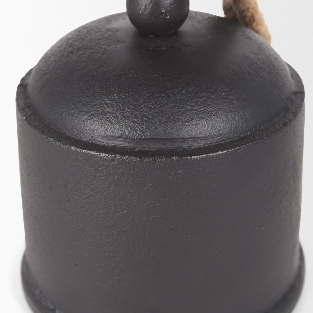 Stravinsky Matte Black Metal | Medium Decorative Object