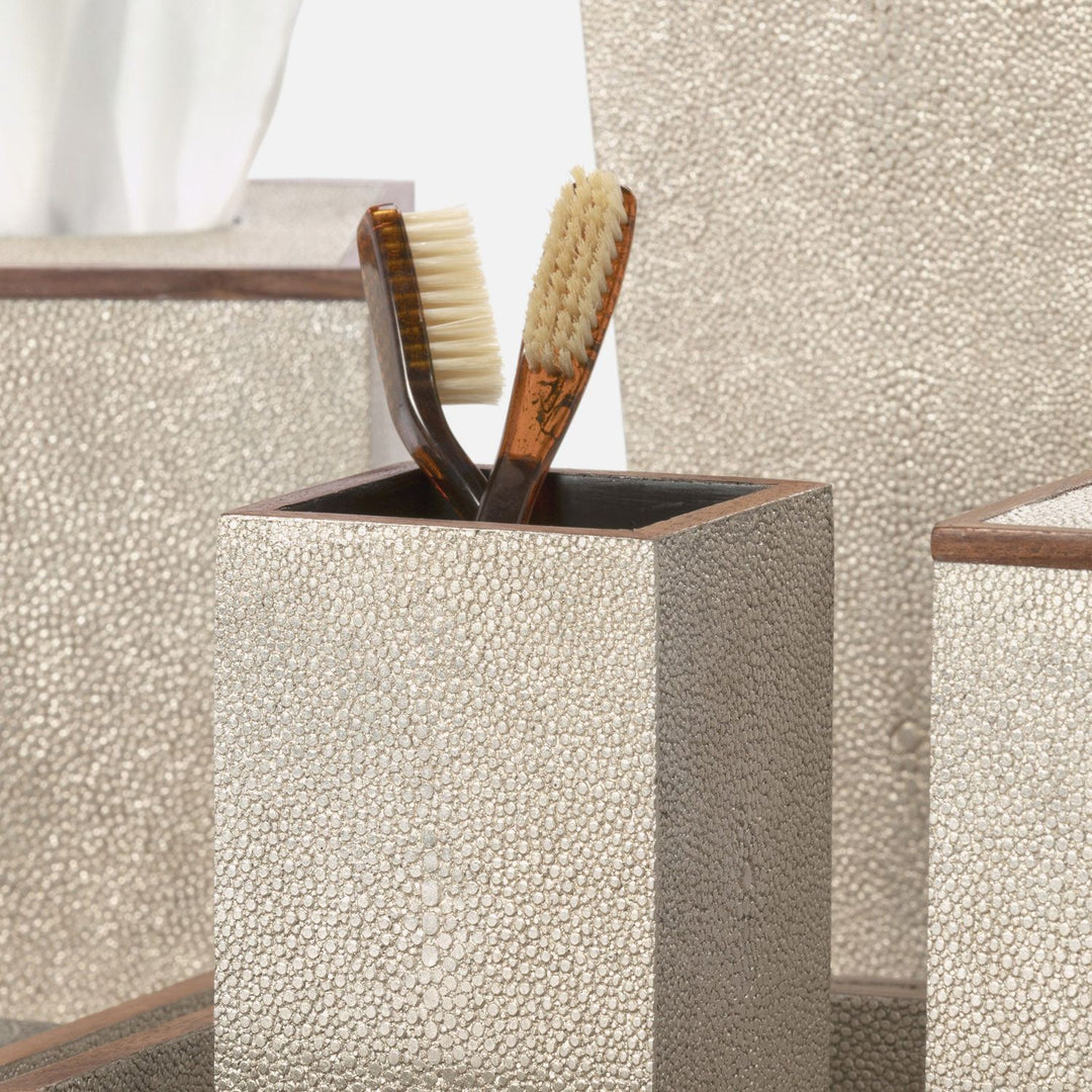 Manchester, Warm Silver, Brush Holder, Square Straight, Realistic Faux Shagreen