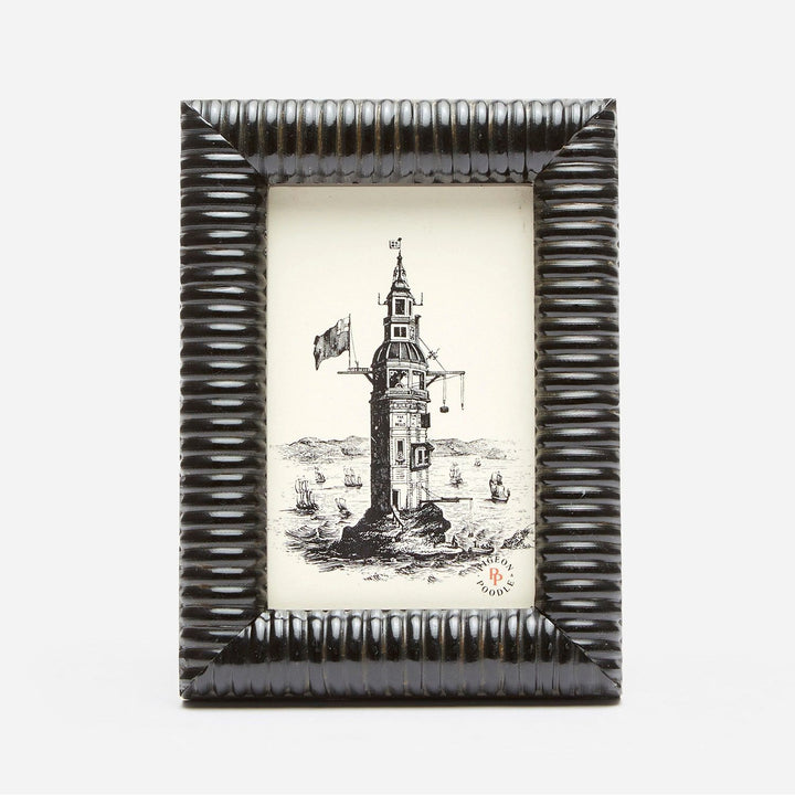Metz, Black, Frame, 4"X6", Lacquered Resin