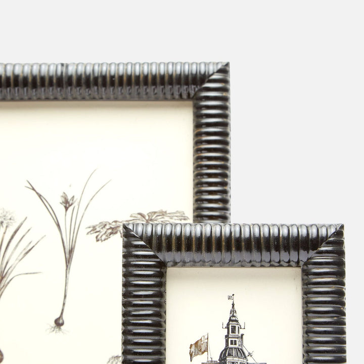 Metz, Black, Frame, 4"X6", Lacquered Resin
