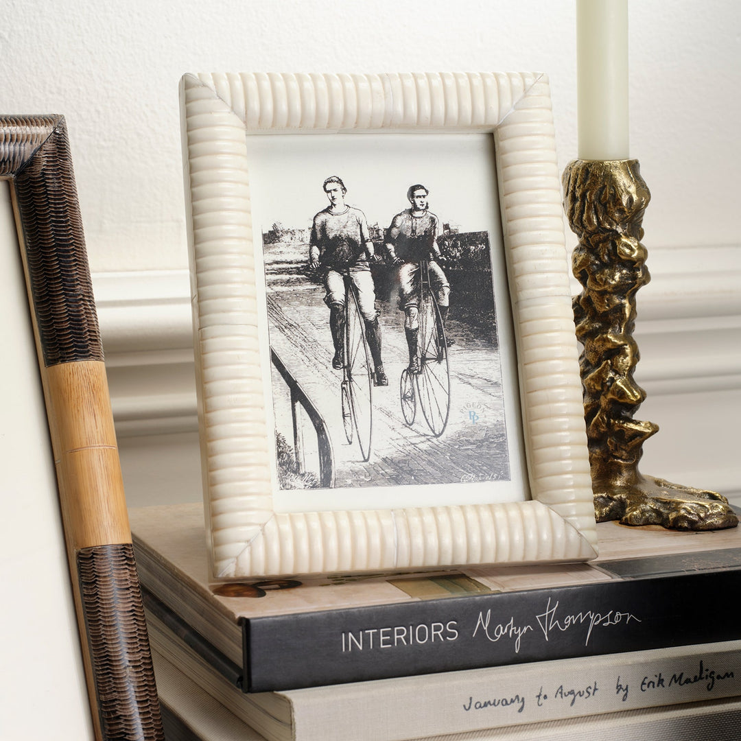Metz, White, Frame, 5"X7", Bone