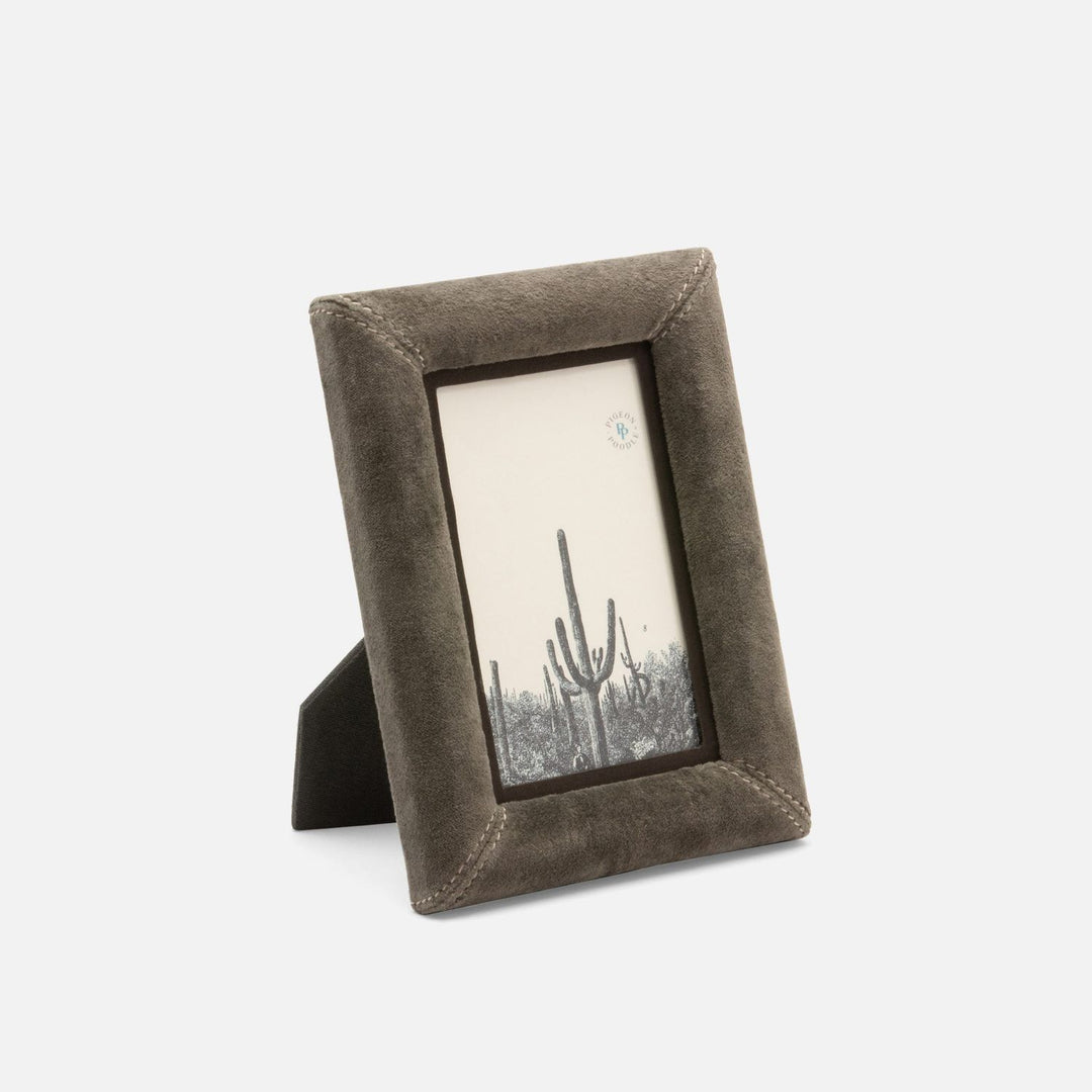 Juneau, Charcoal, Frame, 4"X6", Velvet
