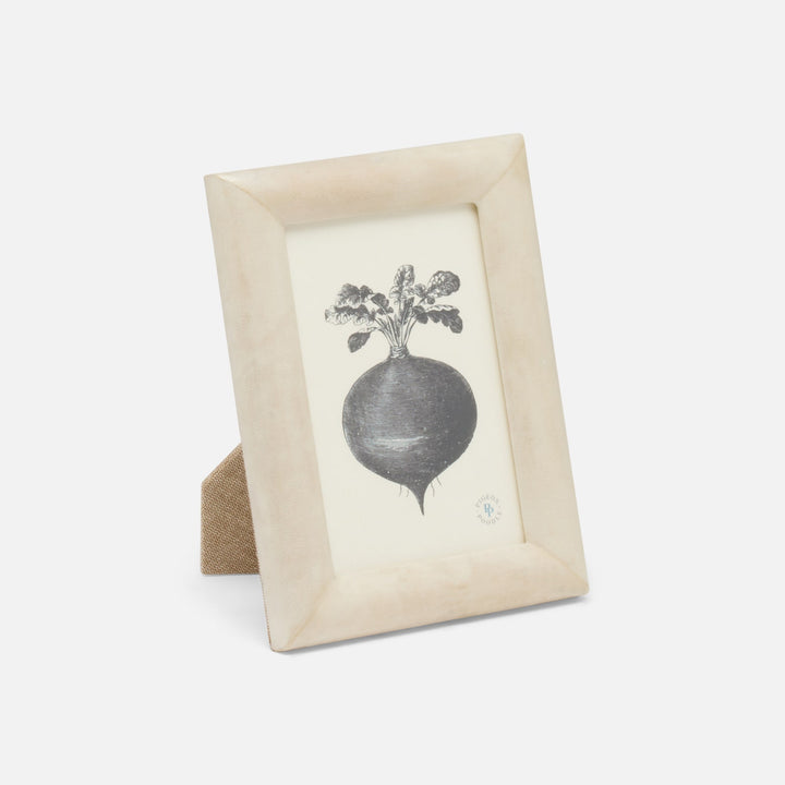 Raseborg, Ivory Matte, Vellum Leather, 4"X6"