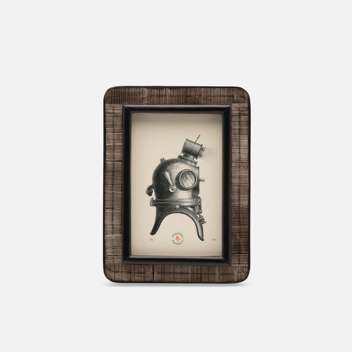 Rauma, Dark, Frame, 4"X6", Chiseled Horn