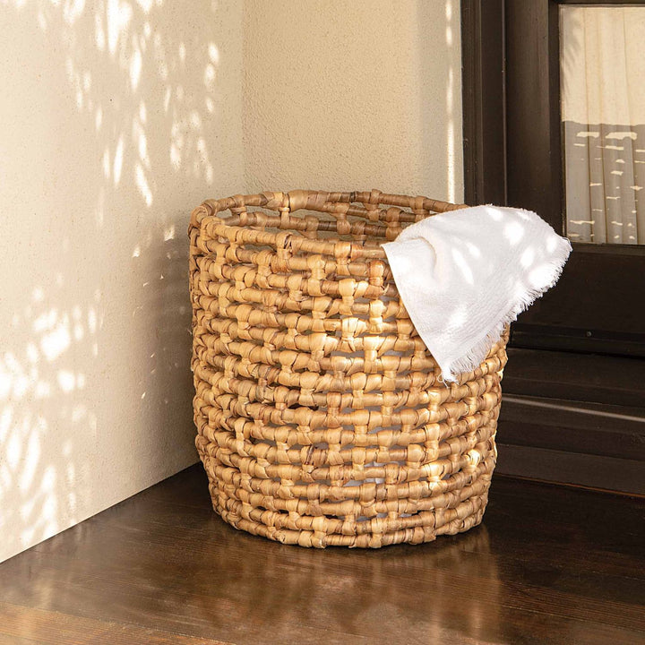 Astoria, Natural, Basket, Round, Water Hyacinth