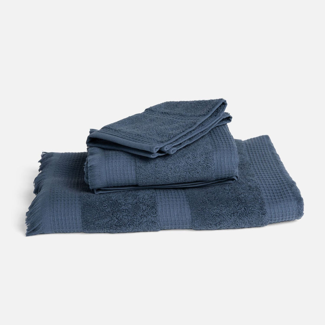 Annecy, Blue Bath Towel, 52"Lx2750"W, 100% Cotton, 550 Gsm