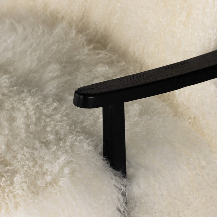 Oakley Armchair - Drifted Matte Black - Mongolia Cream Fur