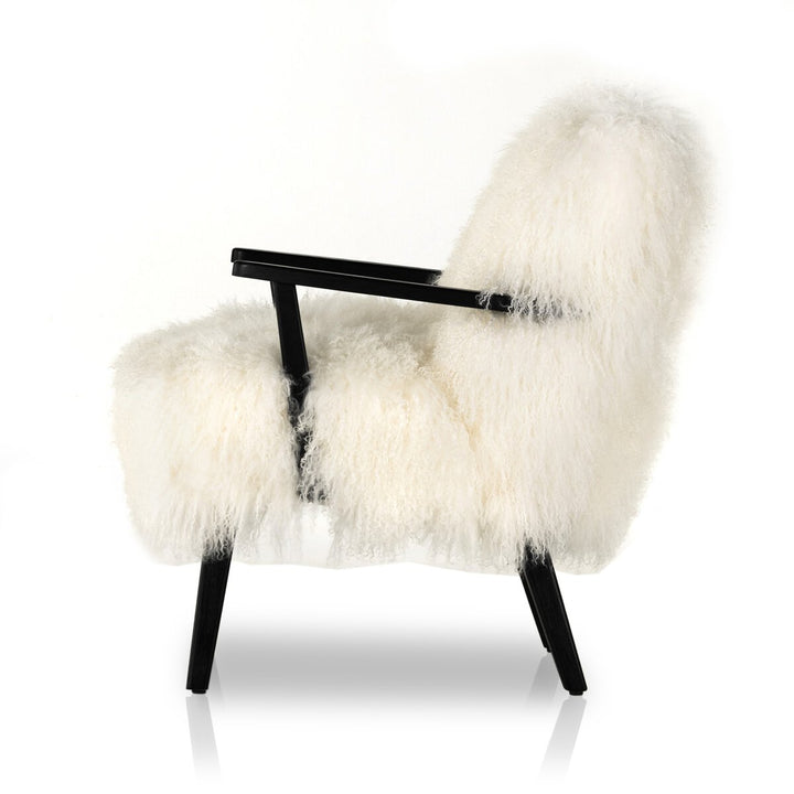 Oakley Armchair - Drifted Matte Black - Mongolia Cream Fur