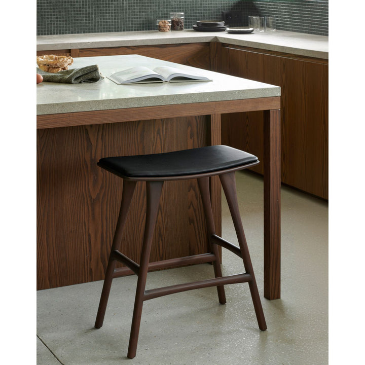 Osso Bar & Counter Stool - lifestyle