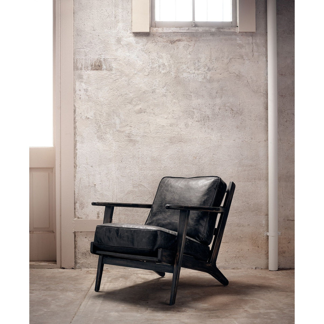 Bryant Lounge Chair - Rialto Ebony