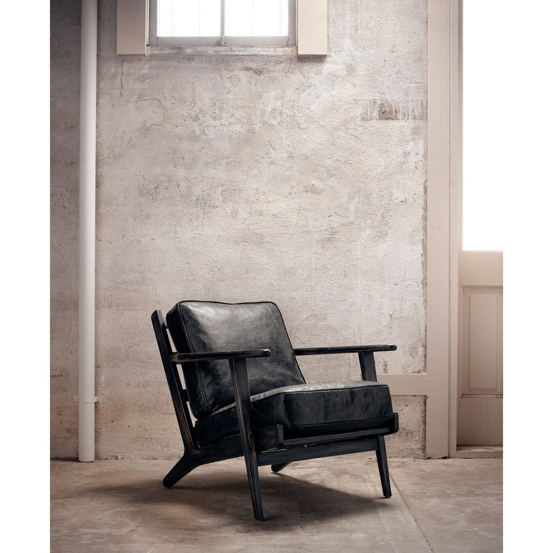 Bryant Lounge Chair - Rialto Ebony