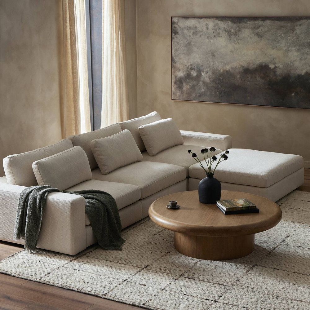 Sectionals Chelsea 3-Piece Sectional - W/ Ottoman - Clairmont Ivory
