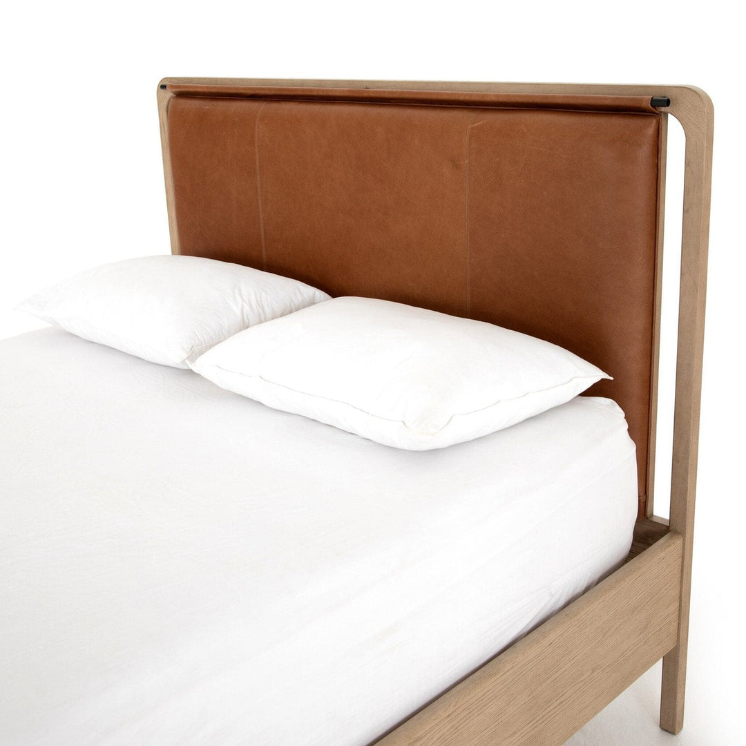 Rosewood Bed - Chaps Sand - Queen