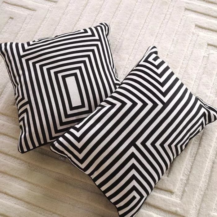 Cushion Spray Rectangular-Eichholtz-EICHHOLTZ-115068-PillowsBlack & white-2-France and Son