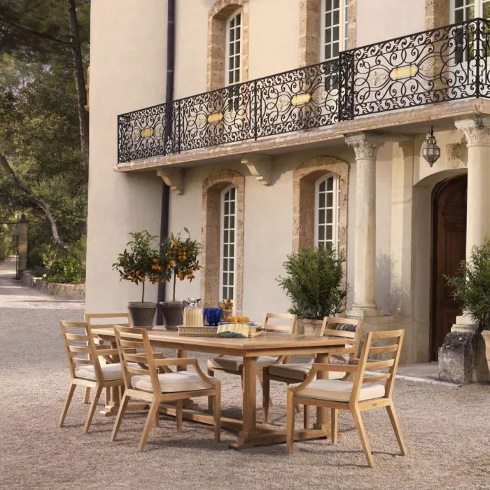 Outdoor Dining Table Bell Rive natural teak