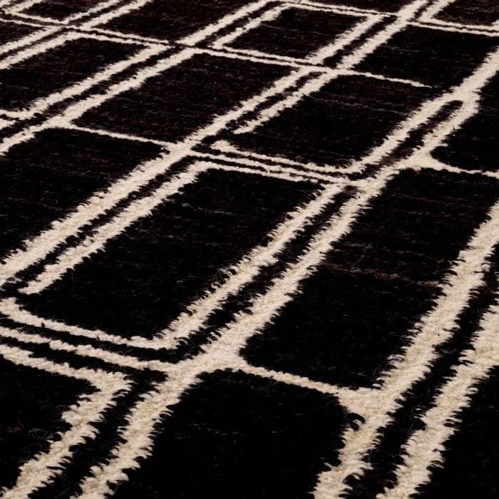 Carpet Vava black ivory 300 x 400 cm-Eichholtz-EICHHOLTZ-117583-Rugs-1-France and Son