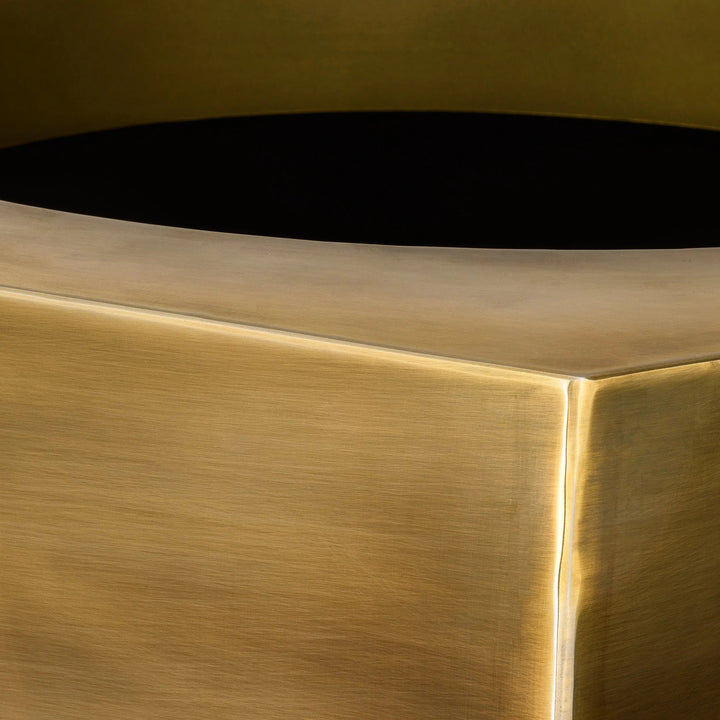 Planter Montura High Vintage Brass Finish - image 6