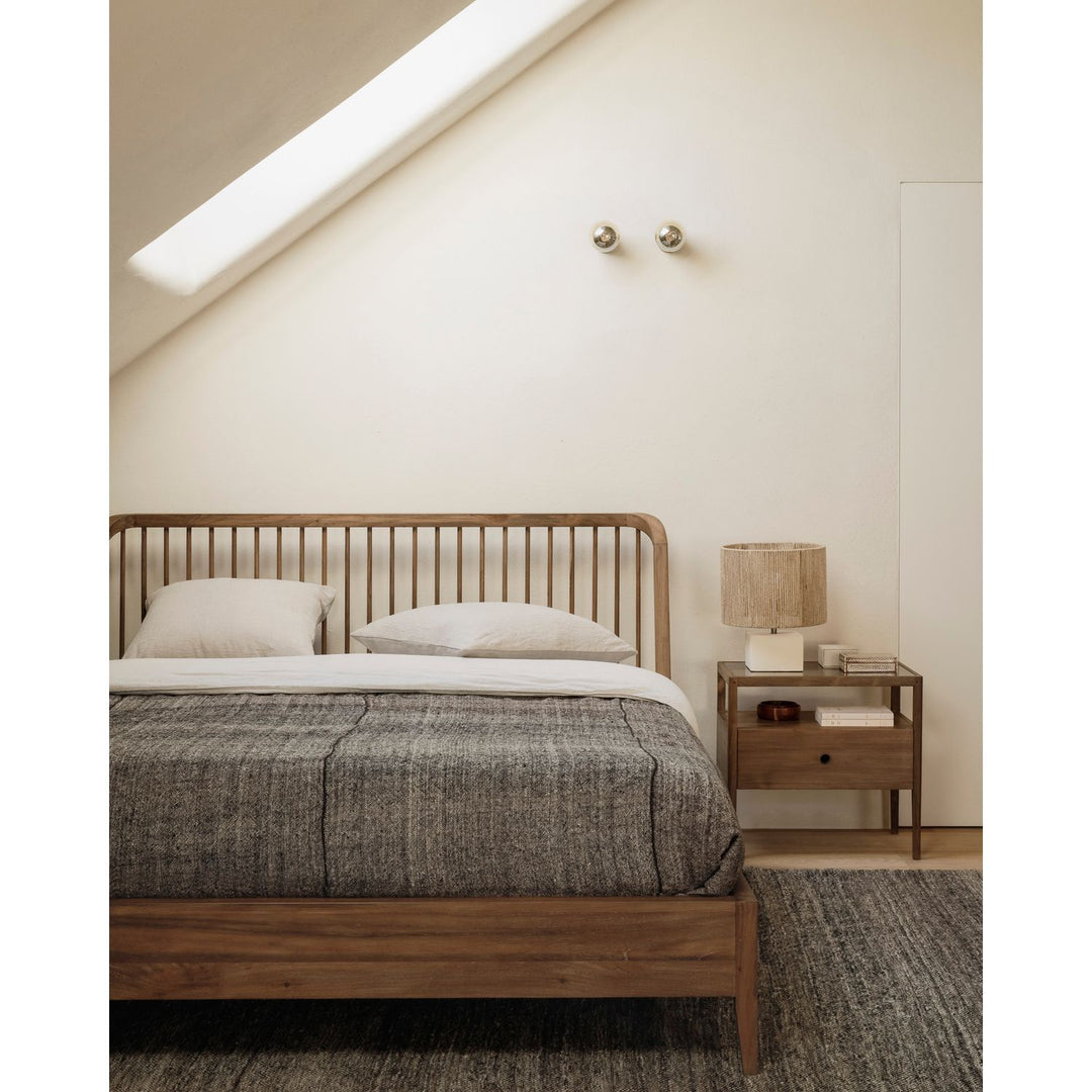 Spindle Bed - lifestyle