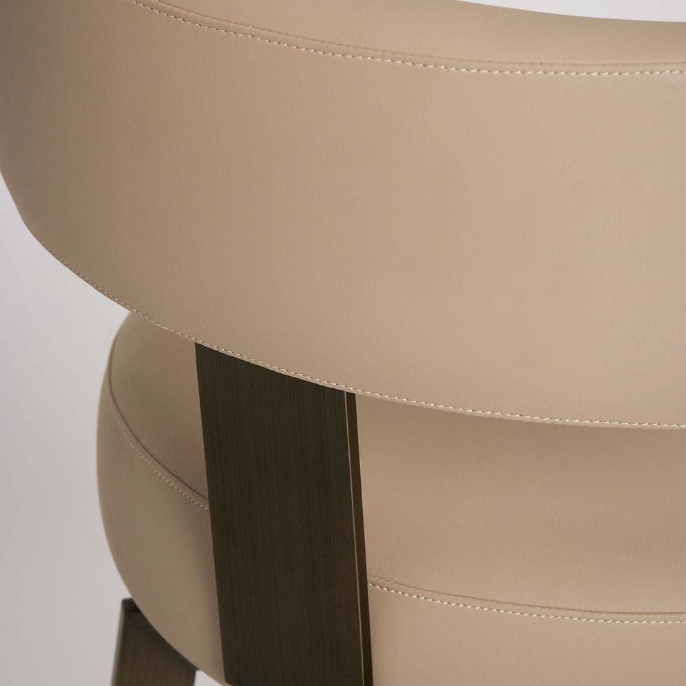 Clermont Bar - Cream Latte