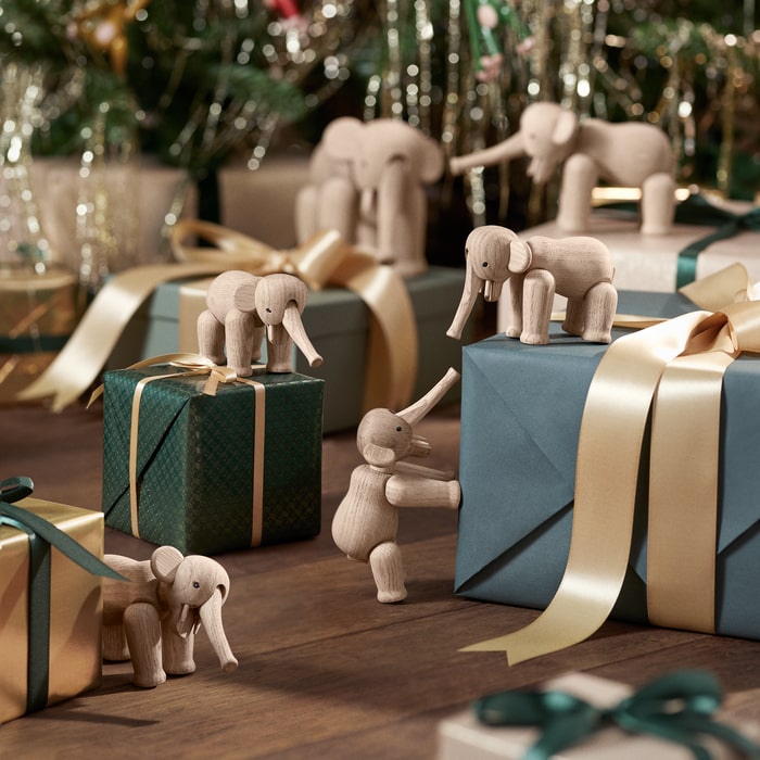Kay Bojesen Elephant Liliput, Oak, H: 3"