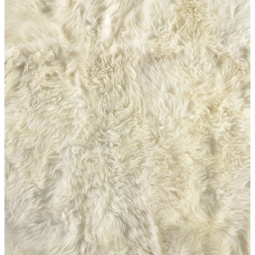 Leon Lambskin Rug - White Lambskin