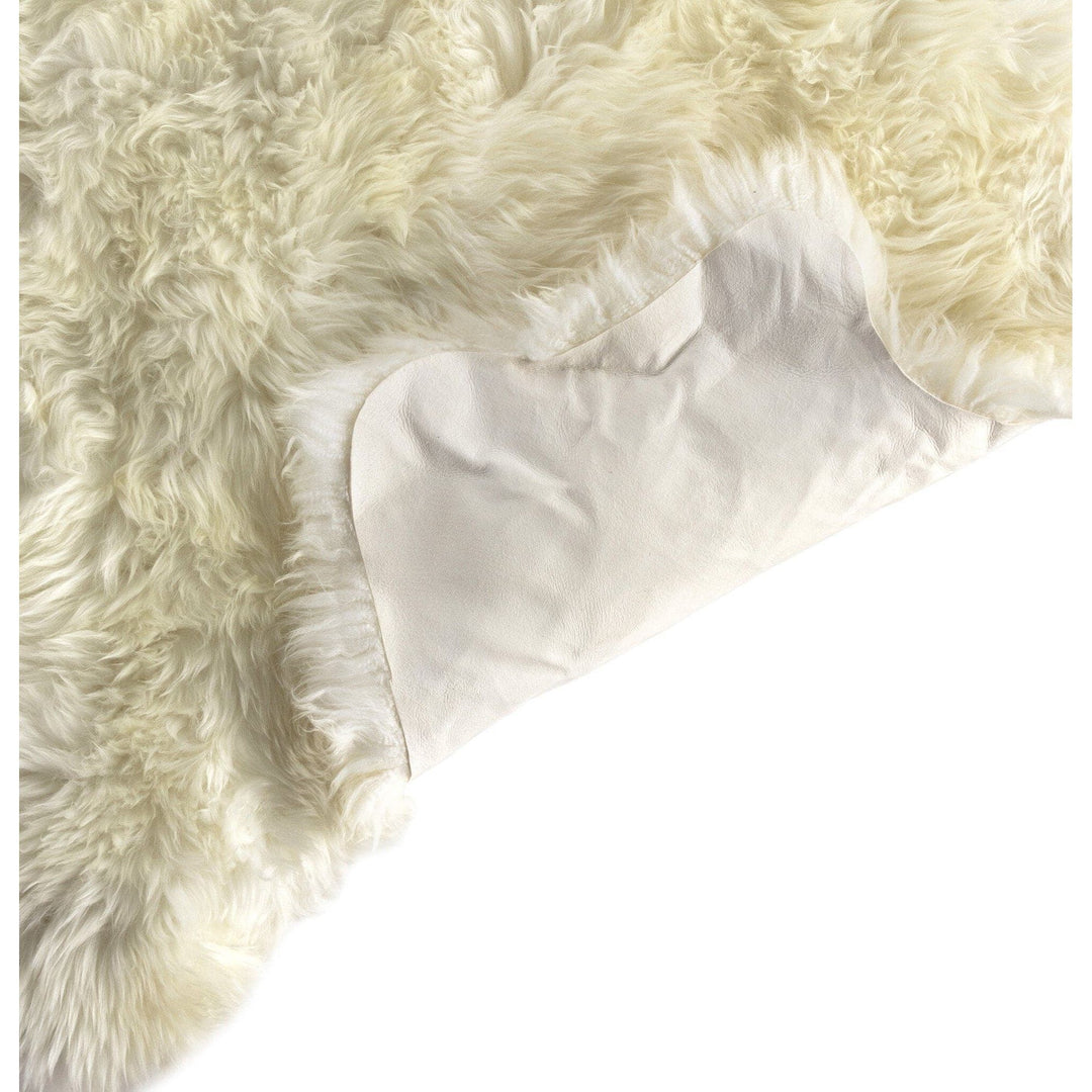 Leon Lambskin Rug - White Lambskin