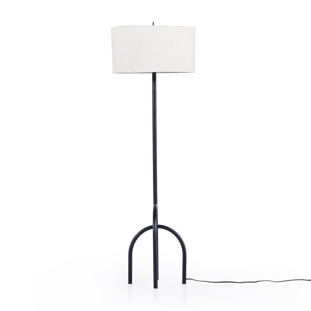 Curve Floor Lamp - Matte Black