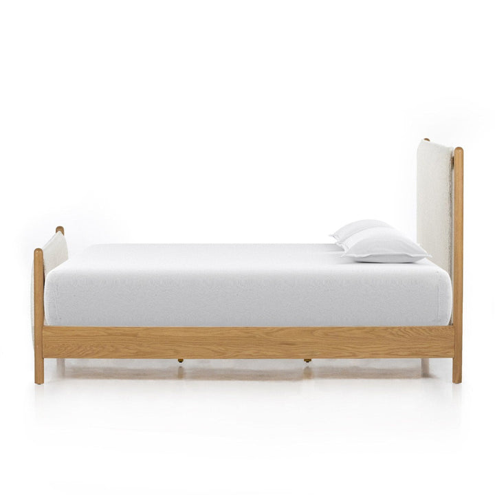 Brody Bed - Sheepskin Natural- King