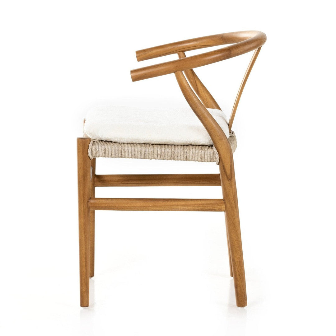 Maestro Dining Chair W/ Cushion - Cream Shorn Sheepskin