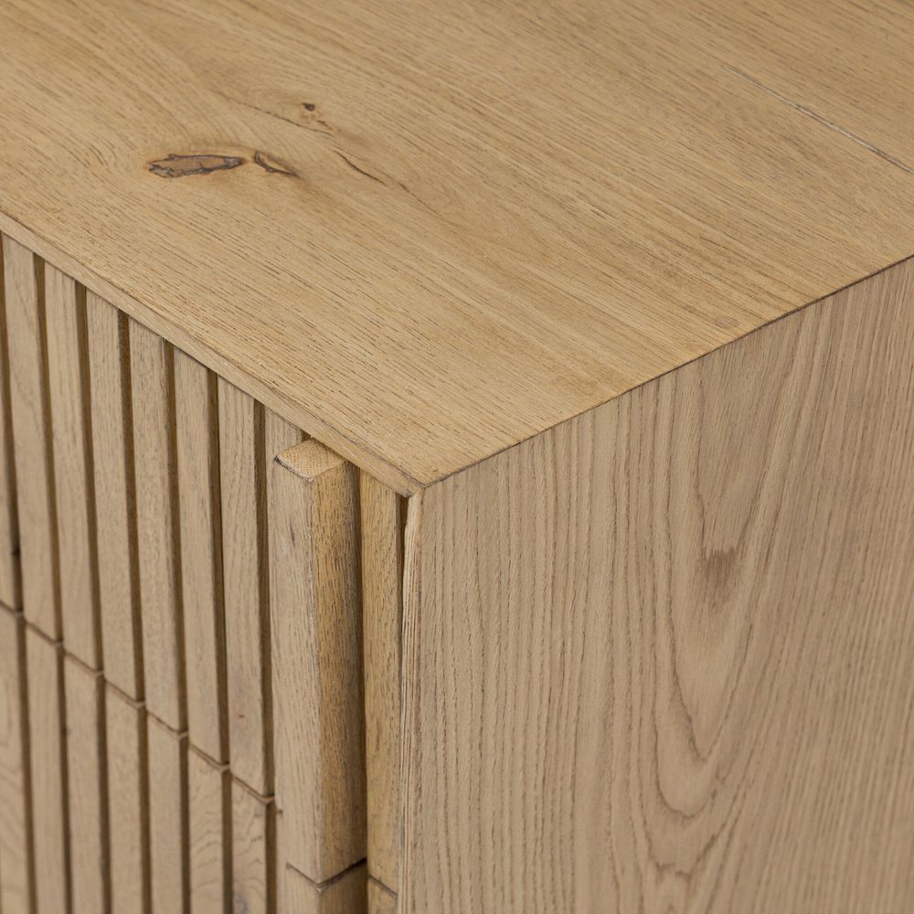 Leo Nightstand - Rustic Light Natural Oak Veneer