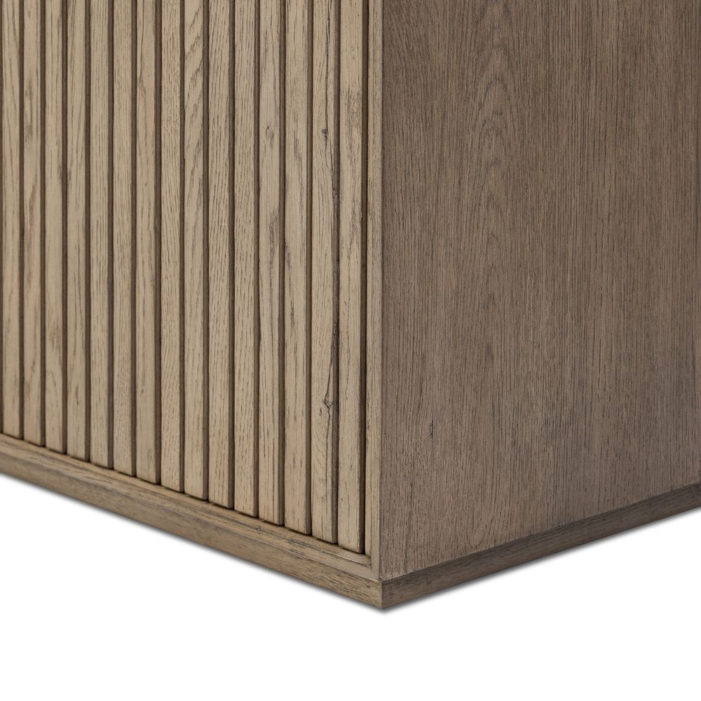 Leo Media Console