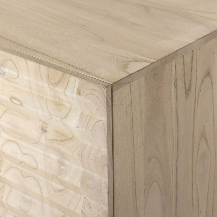 Tussac Media Console