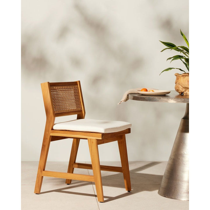 Valor Outdoor Dining Chair - With Cushion