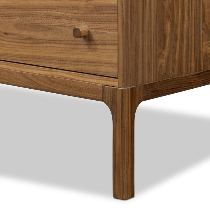 Arturo 9 Drawer Dresser
