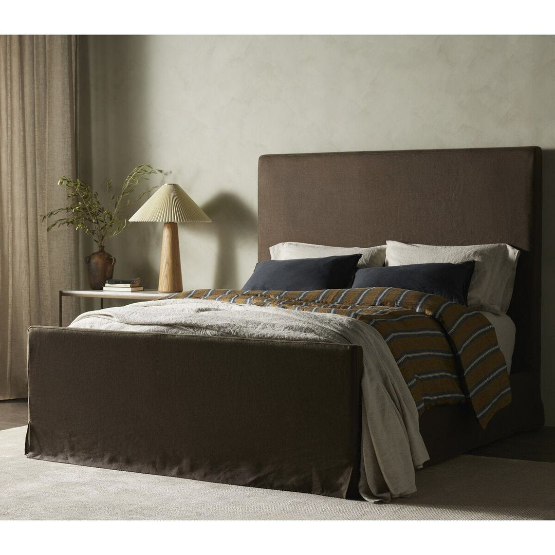 Penelope Slipcover Bed - Brussels Coffee - King