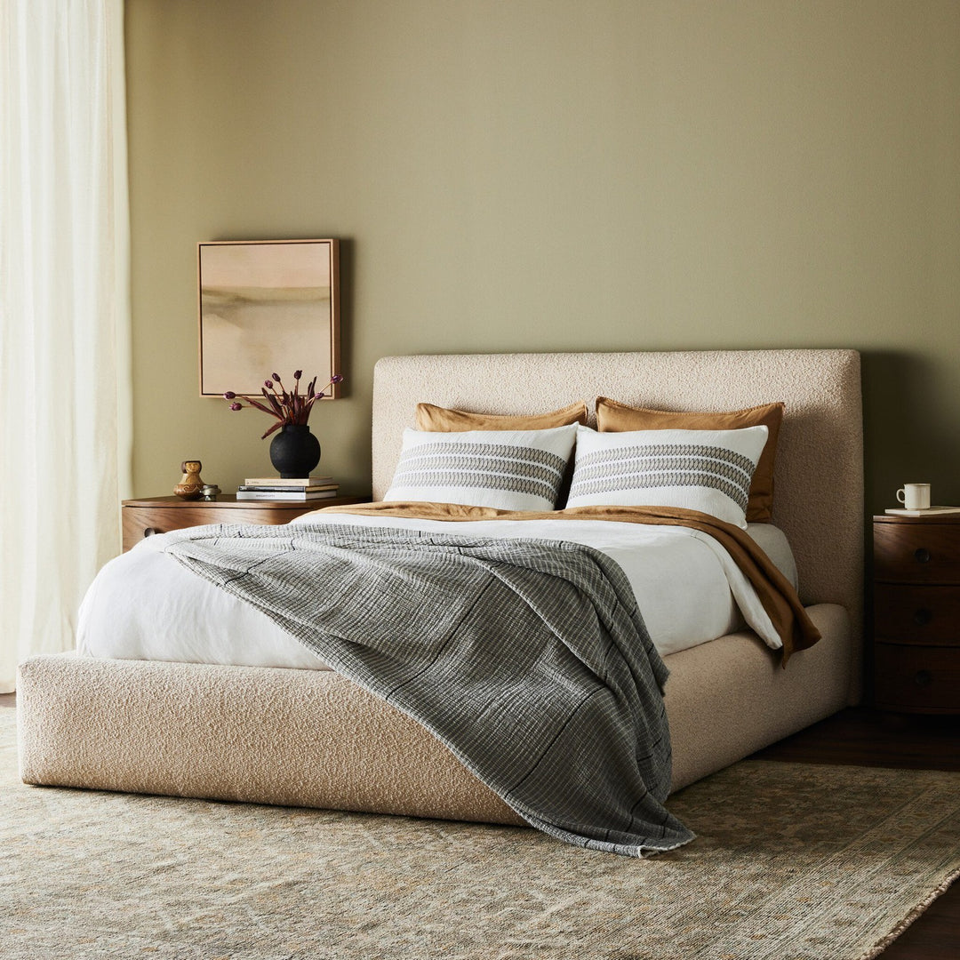 Olivia King Bed - Lisbon Cream