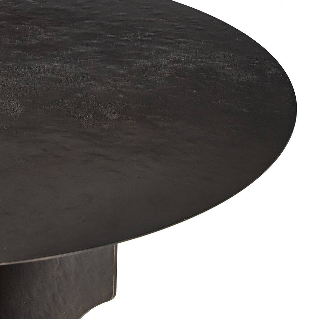 Circle Side Table In Solid Iron