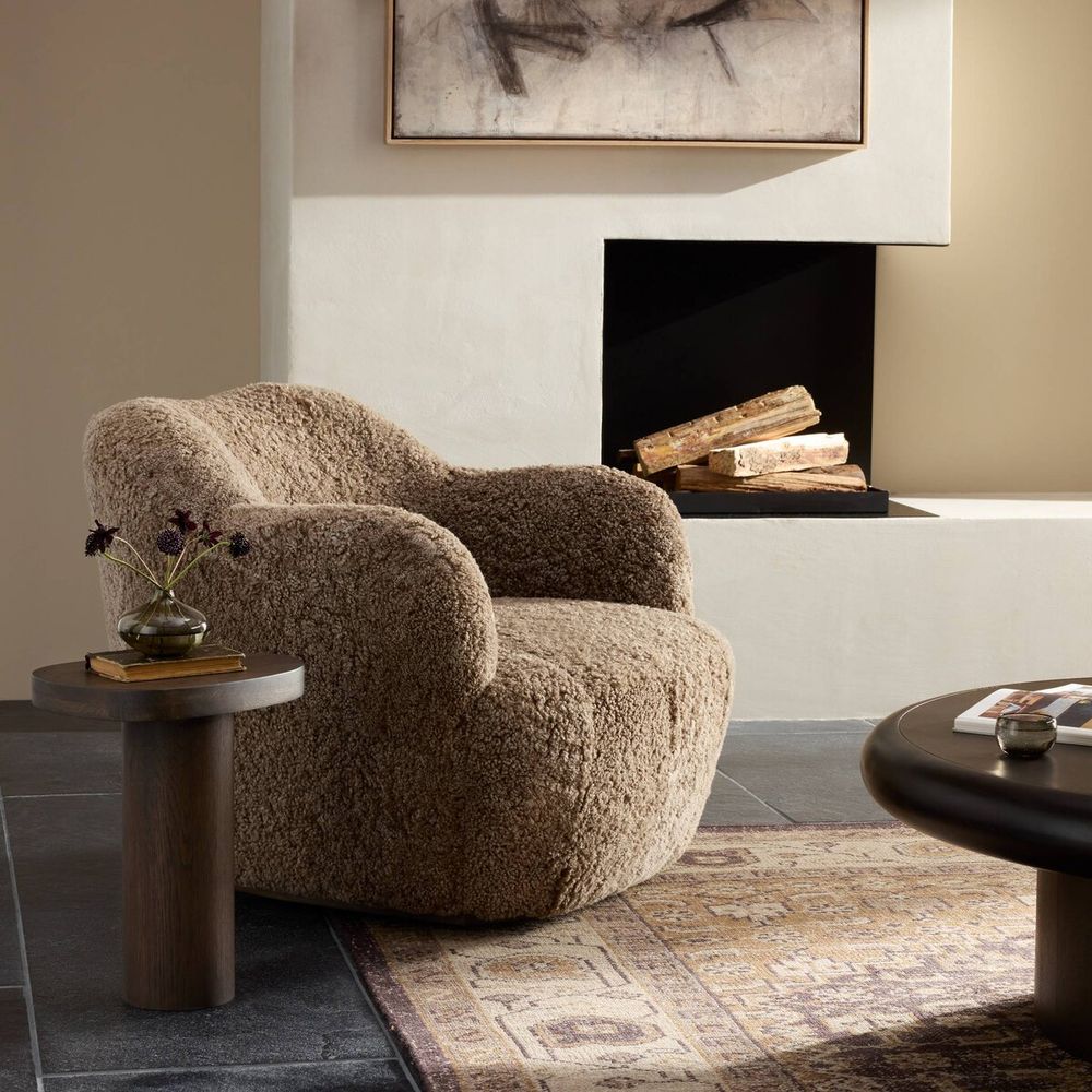Julius Swivel Chair - Shearling