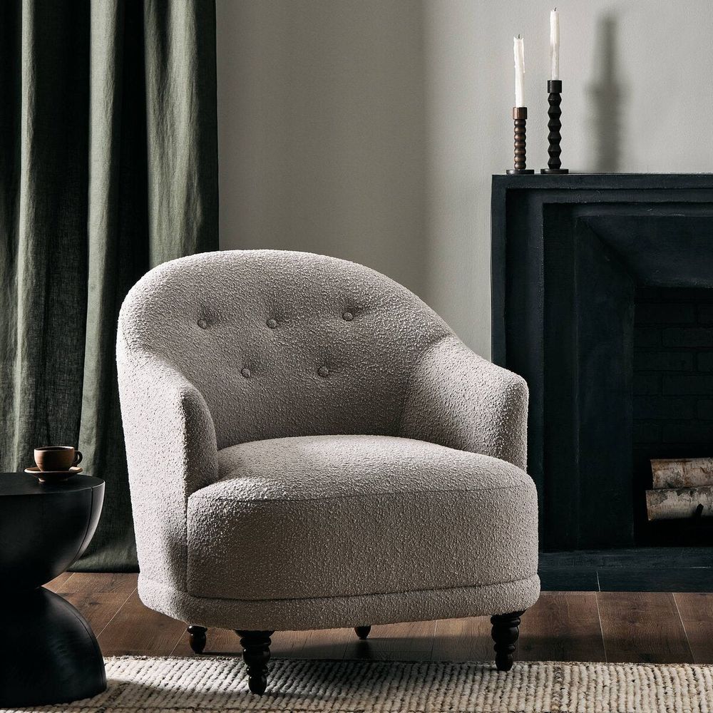 Lounge Chairs Melanie Chair - Knoll Sand