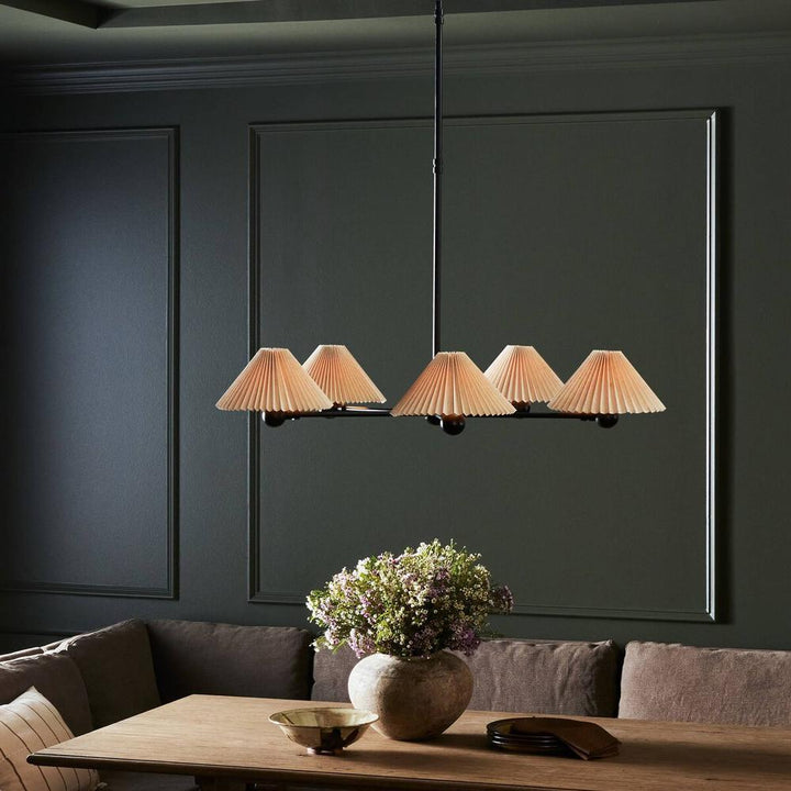 Chandeliers Clyde Chandelier