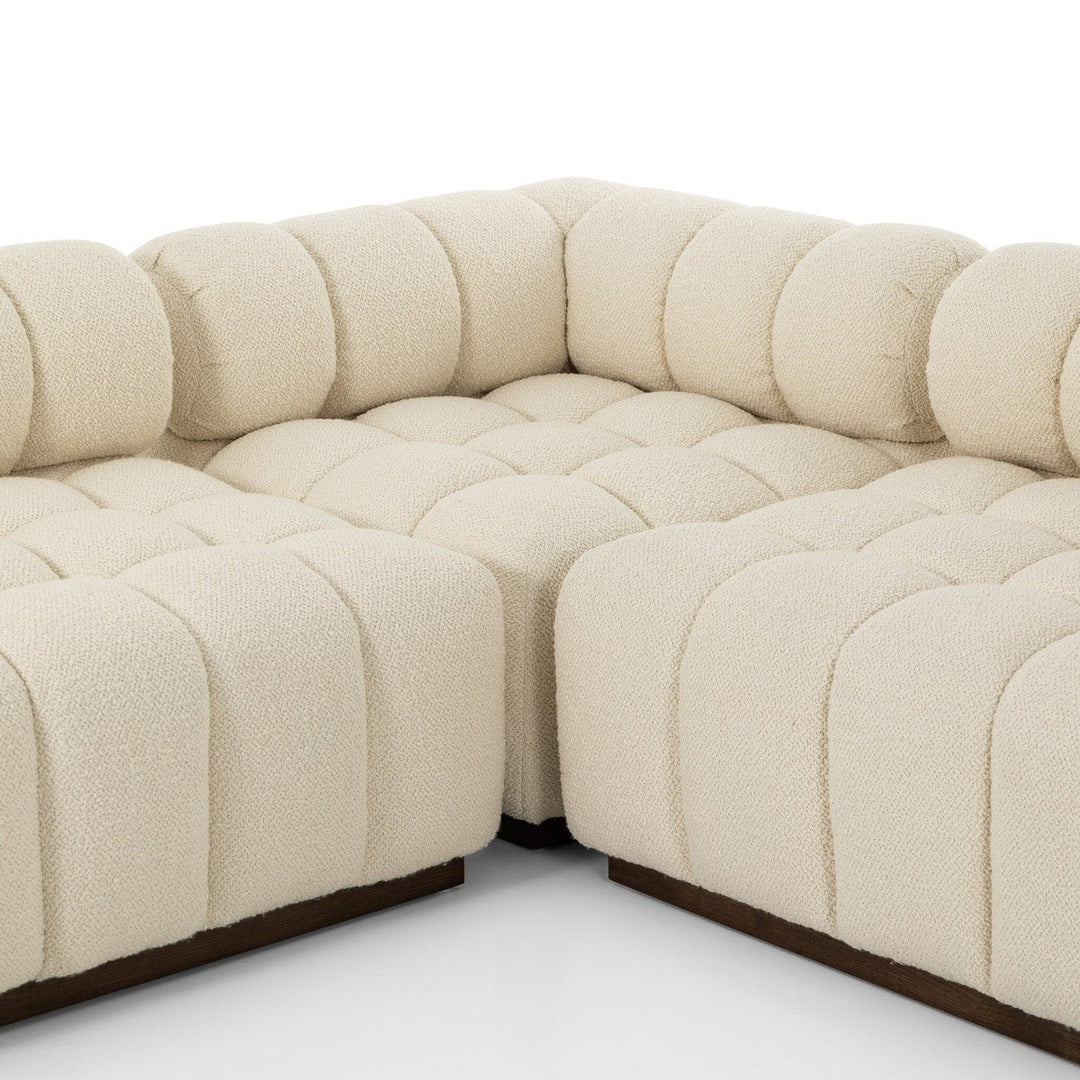 Fairbanks 4 Pc Sectional W/ Ottoman - Durham Cream