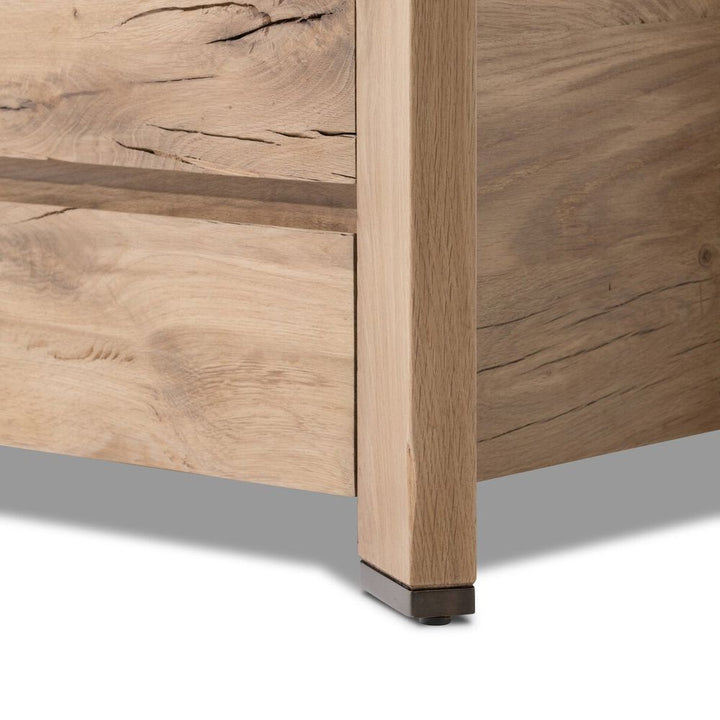 Dante Nightstand
