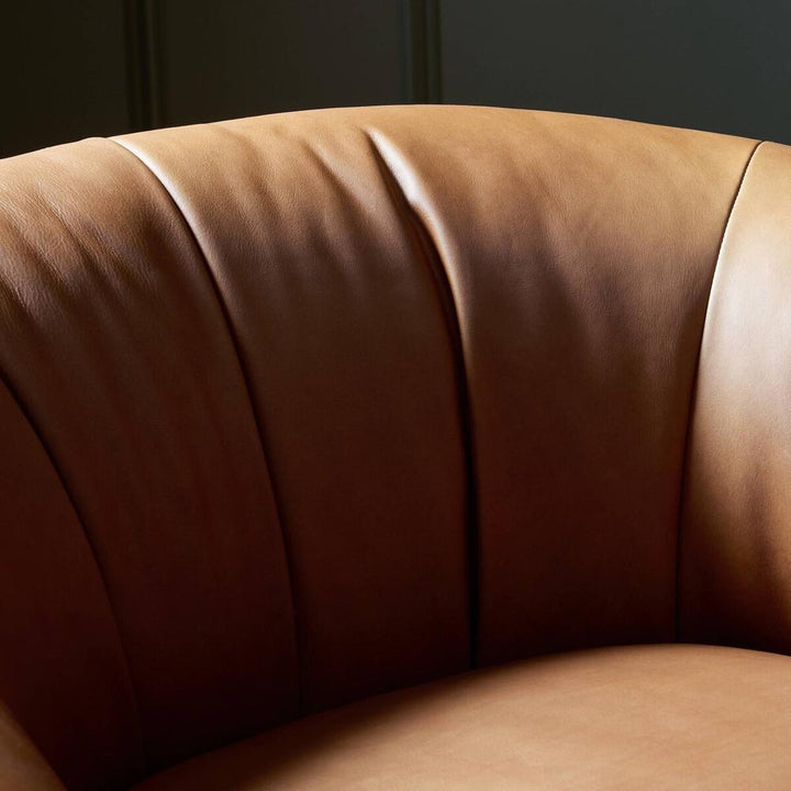 Lounge Chairs Saldana Swivel Chair: Lorento Cognac