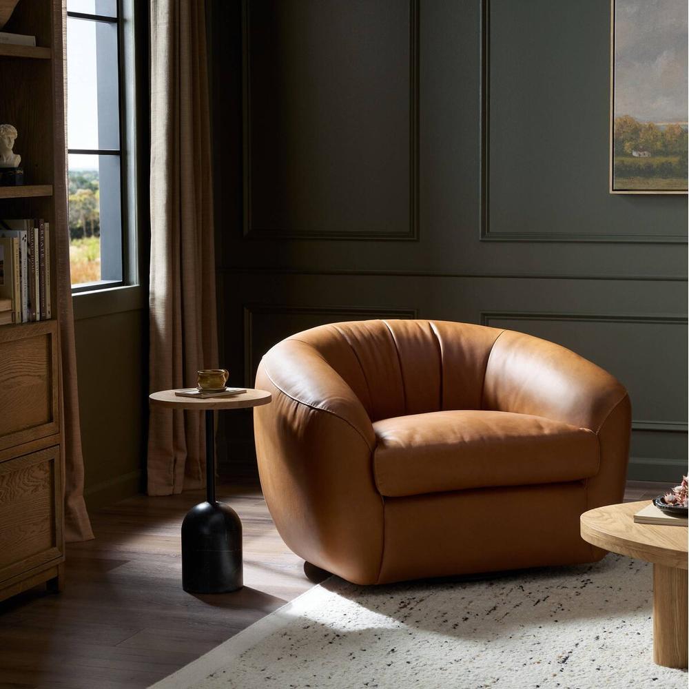 Lounge Chairs Saldana Swivel Chair: Lorento Cognac