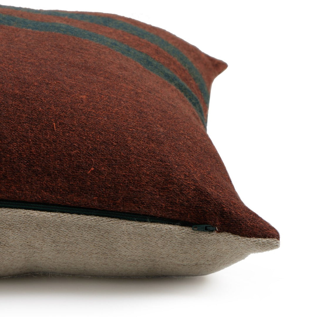 Hunter Pillow - Insert + Cover