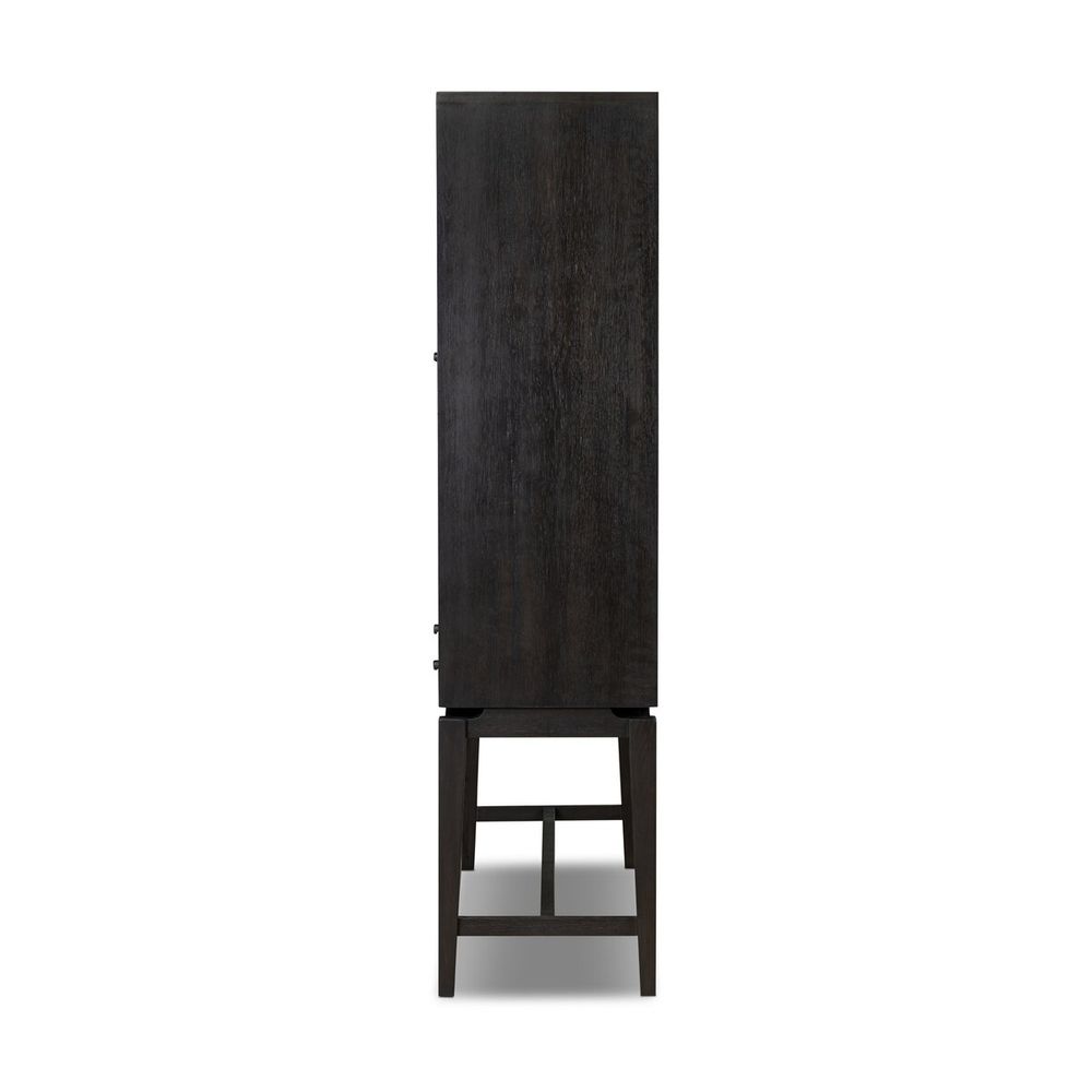 Bergstrom Cabinet