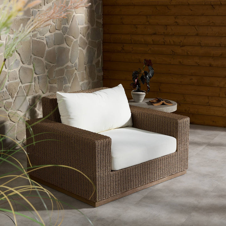 Suri Outdoor Chair